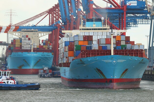 Service to and from Hamburg remains available for MAERSK ME1 customers