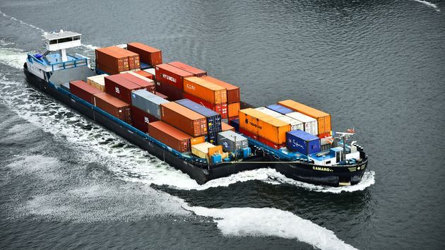 Port of Rotterdam welcomes the NAIADES III Action Plan for inland waterway transport. Image: Port of Rotterdam