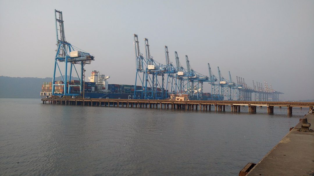 JNPT records 40.40% growth in container traffic in first half of FY 21-22. Image: Wikimedia / Ccmarathe