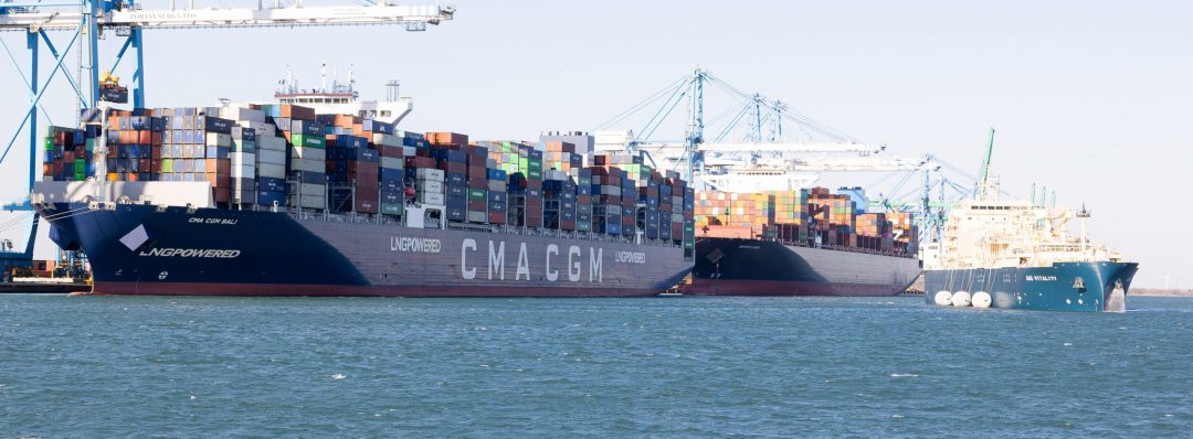 CMA CGM and TotalEnergies launch port of Marseille Fos’ first ship-to-containership LNG bunkering operation. Image: CMA CGM