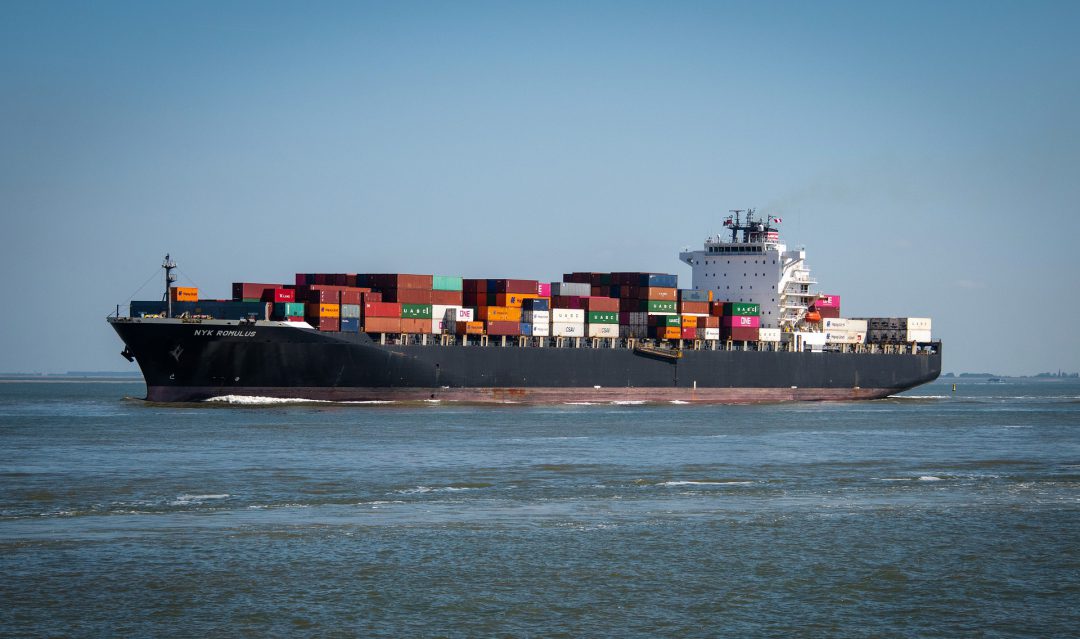 SFL – new charter contracts for six 14,000 TEU vessels. Image: Pixabay
