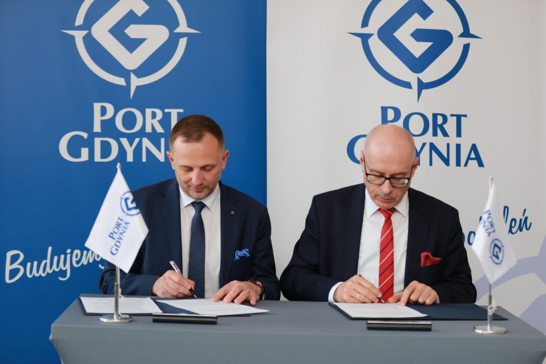 A letter of intent on cooperation in the field of hydrogen management. Image: Port of Gdynia