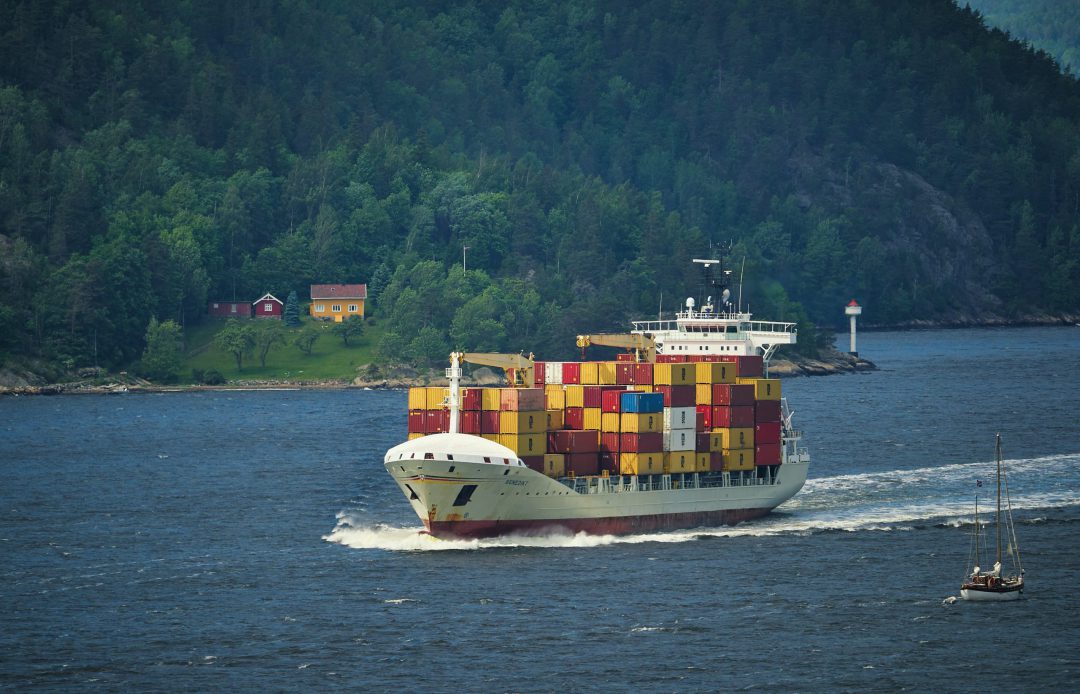 Ocean Yield to purchase 5500 TEU vessels on long term charters. Image: Unsplash