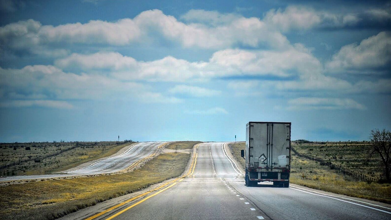 7 Ways logistics-oriented companies can combat elevated fuel costs. Image: Pixabay
