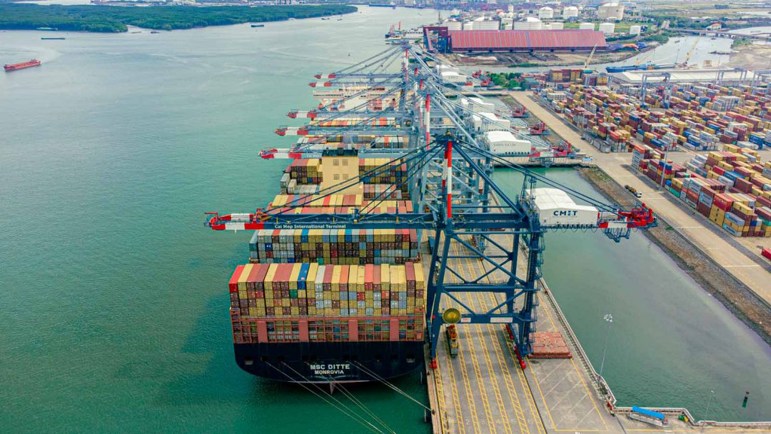 CMIT welcomes MSC's largest ever container vessel call in Vietnam. Image: APM Terminals