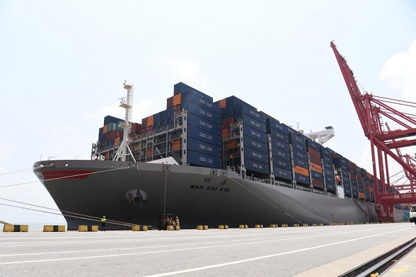 Wan Hai Lines AA7 service added a direct call at the Port of Colombo. Image: Wan Hai Lines