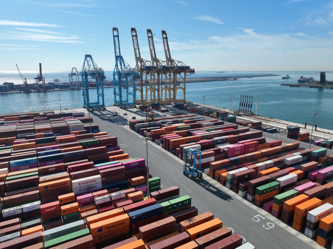 APM Terminals Barcelona gets grant for pilot project for the electrification. Image: APM Terminals