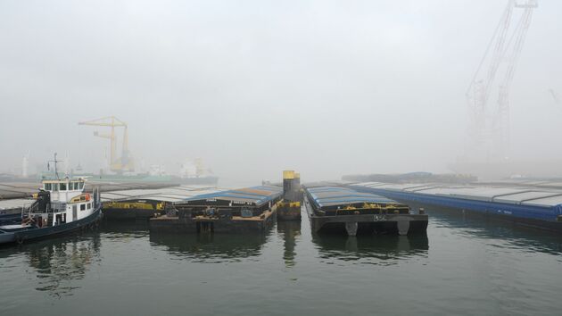 Tow-away regulations in Rotterdam for incorrectly moored barges. Image: Port of Rotterdam